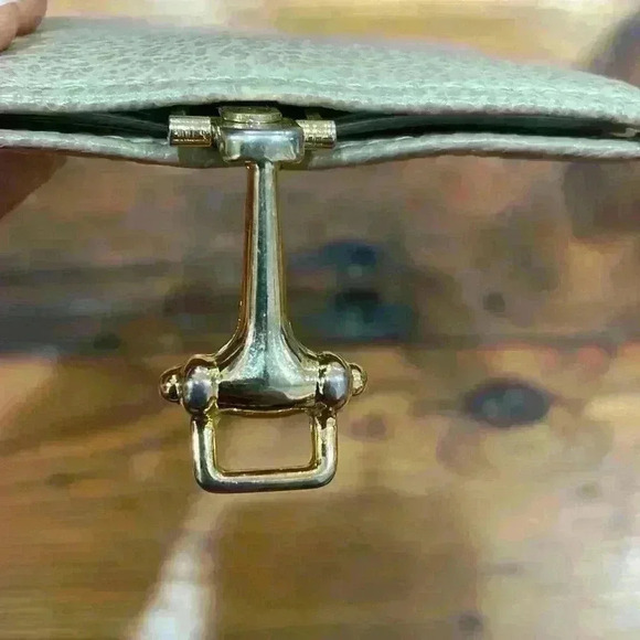 St Thomas Vintage Top Grain Cowhide Leather card holder - Picture 3 of 6